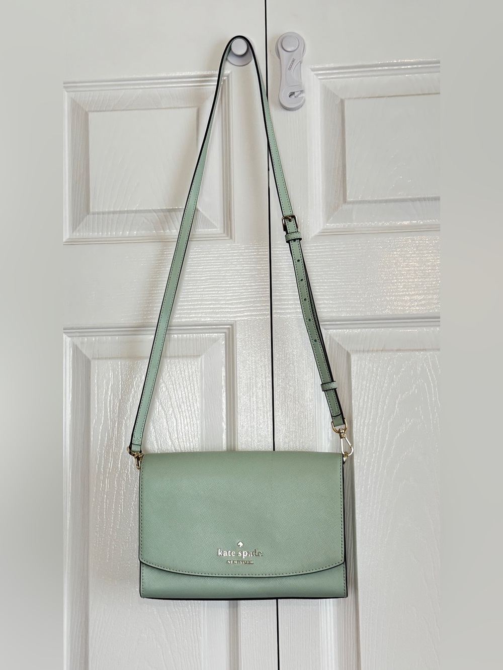 Kate Spade Carson Convertible Crossbody Bag in Crystal Blue